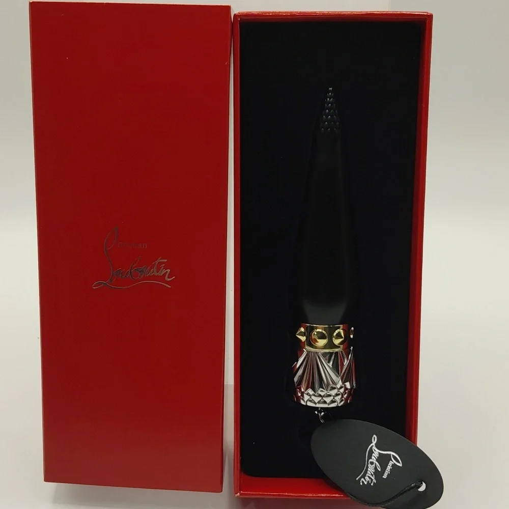 Christian Louboutin Velvet Matte Lipstick 001M Long-lasting Hydrating